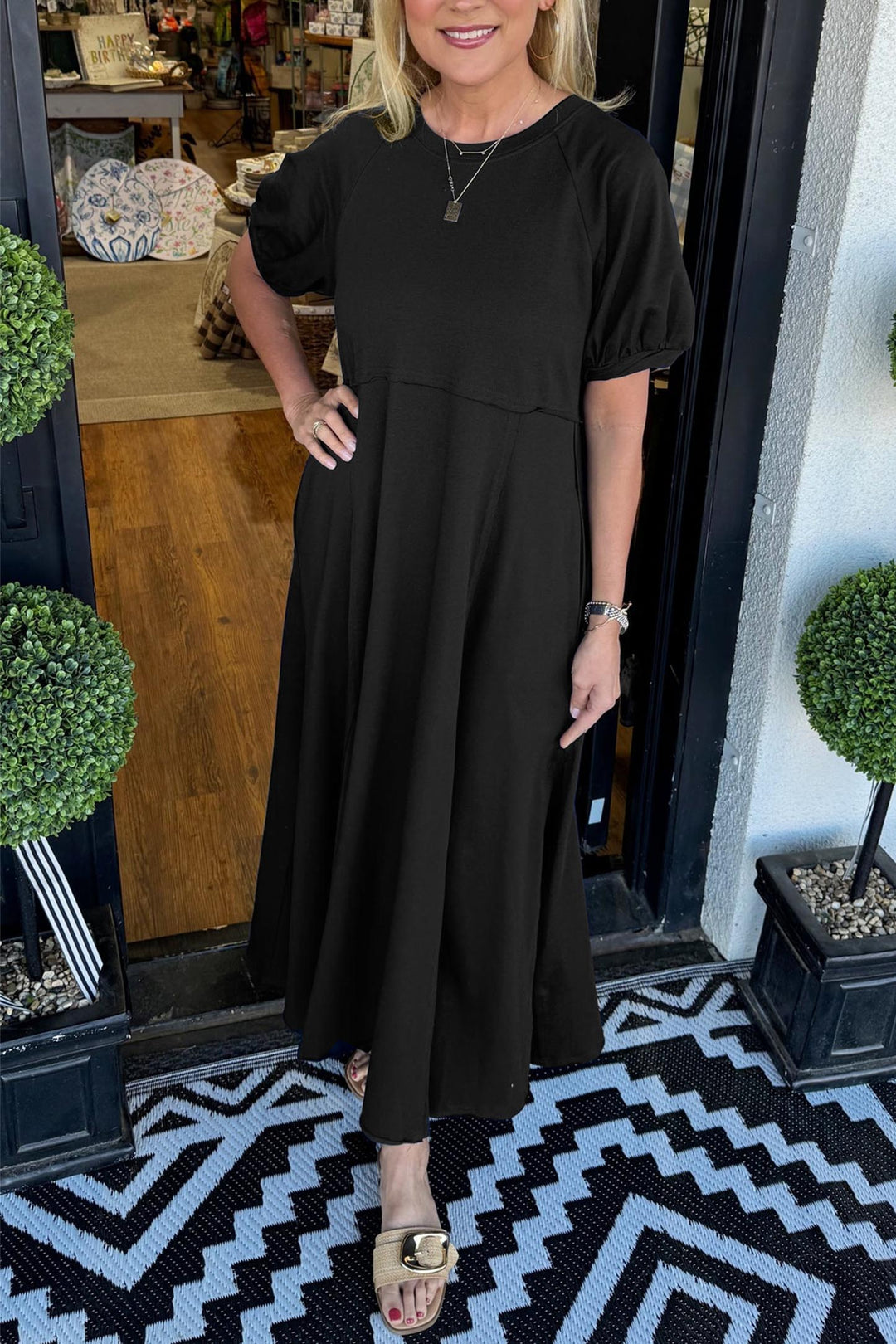 Elis | Women's Solid Color Puff Sleeve Round Neck Long Dress